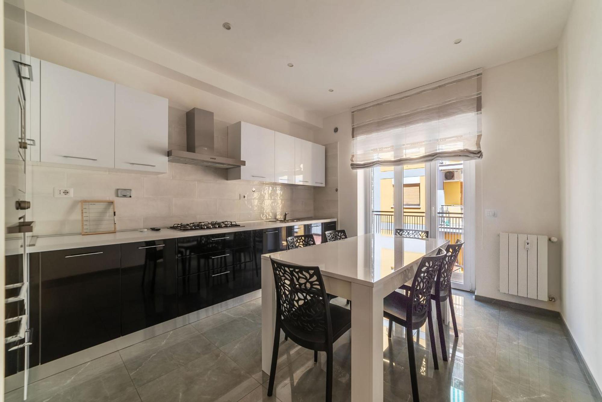 Joivy Delightful 3-Bed Flat With Balcony Daire Roma Dış mekan fotoğraf